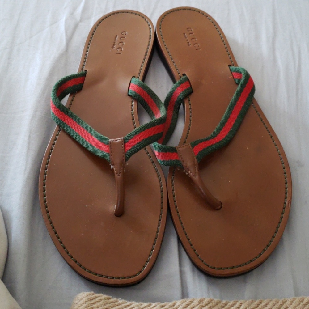 Gucci slides